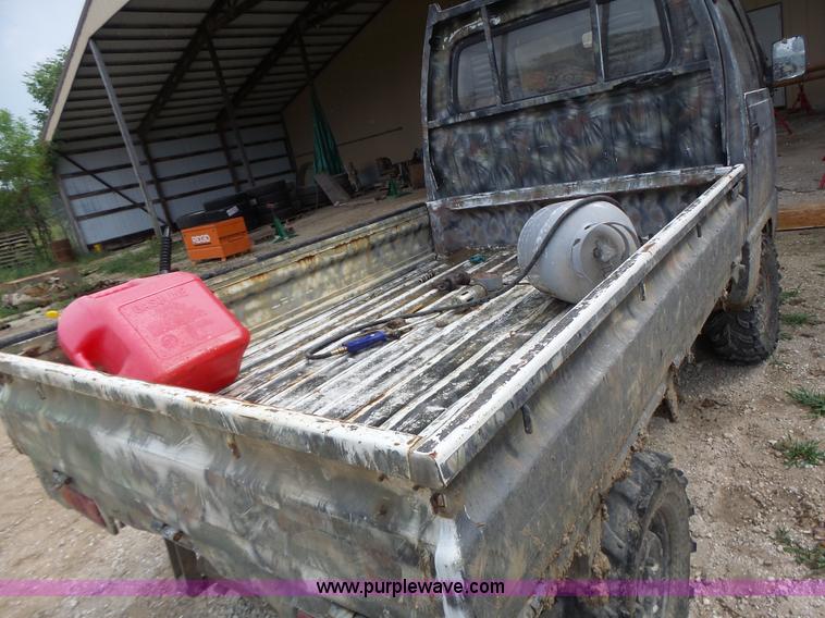 image for item K5699 Suzuki utility vehicle