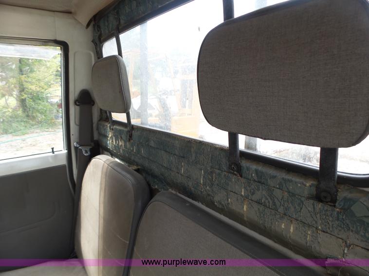 image for item K5699 Suzuki utility vehicle