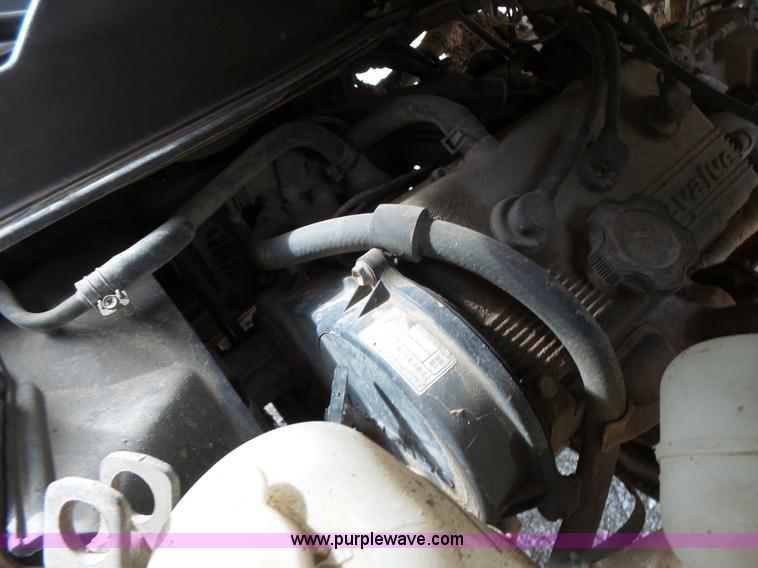 image for item K5699 Suzuki utility vehicle