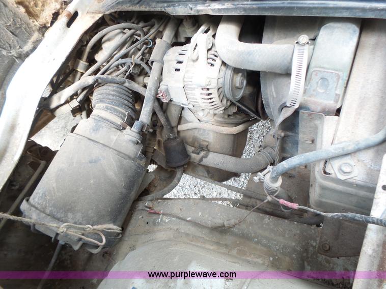 image for item K5699 Suzuki utility vehicle