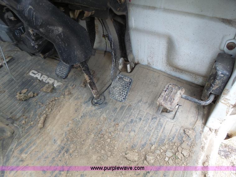 image for item K5699 Suzuki utility vehicle