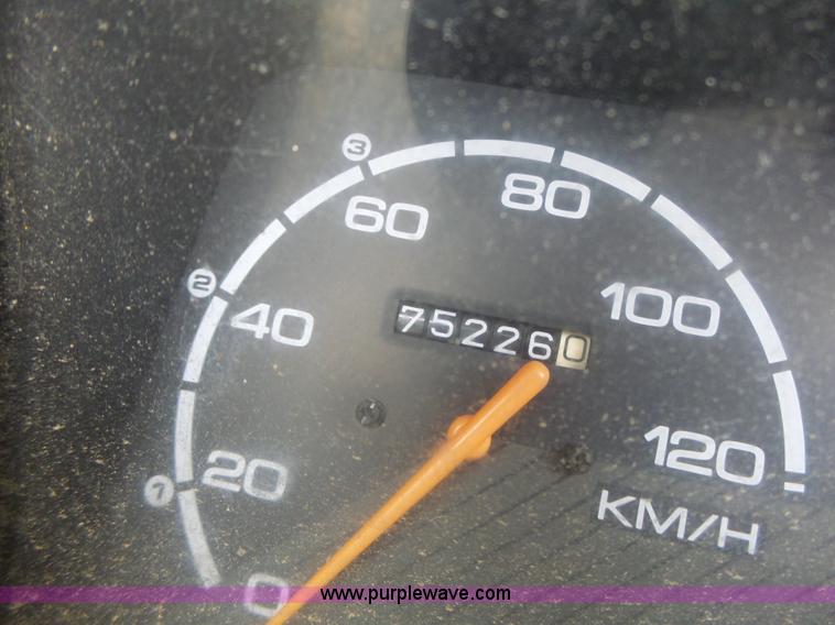 image for item K5699 Suzuki utility vehicle