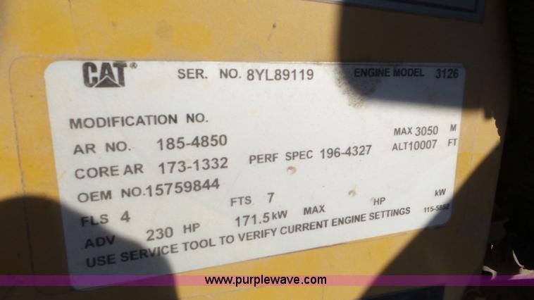 image for item K6757 2001 Chevrolet C7500 propane truck