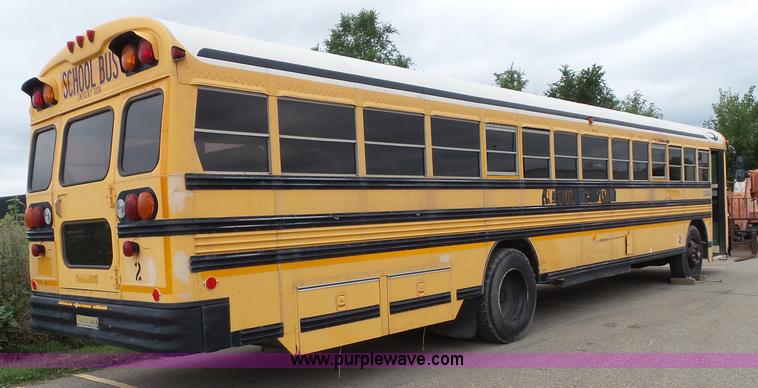 image for item K8247 1995 Blue Bird TC2000 school bus