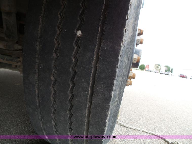 image for item K8247 1995 Blue Bird TC2000 school bus