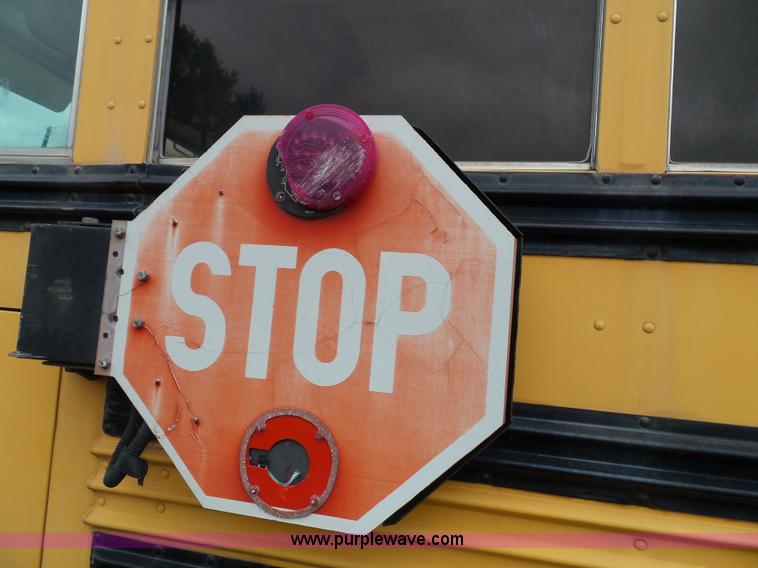 image for item K8247 1995 Blue Bird TC2000 school bus