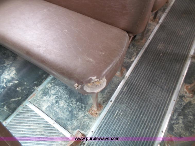 image for item K8247 1995 Blue Bird TC2000 school bus