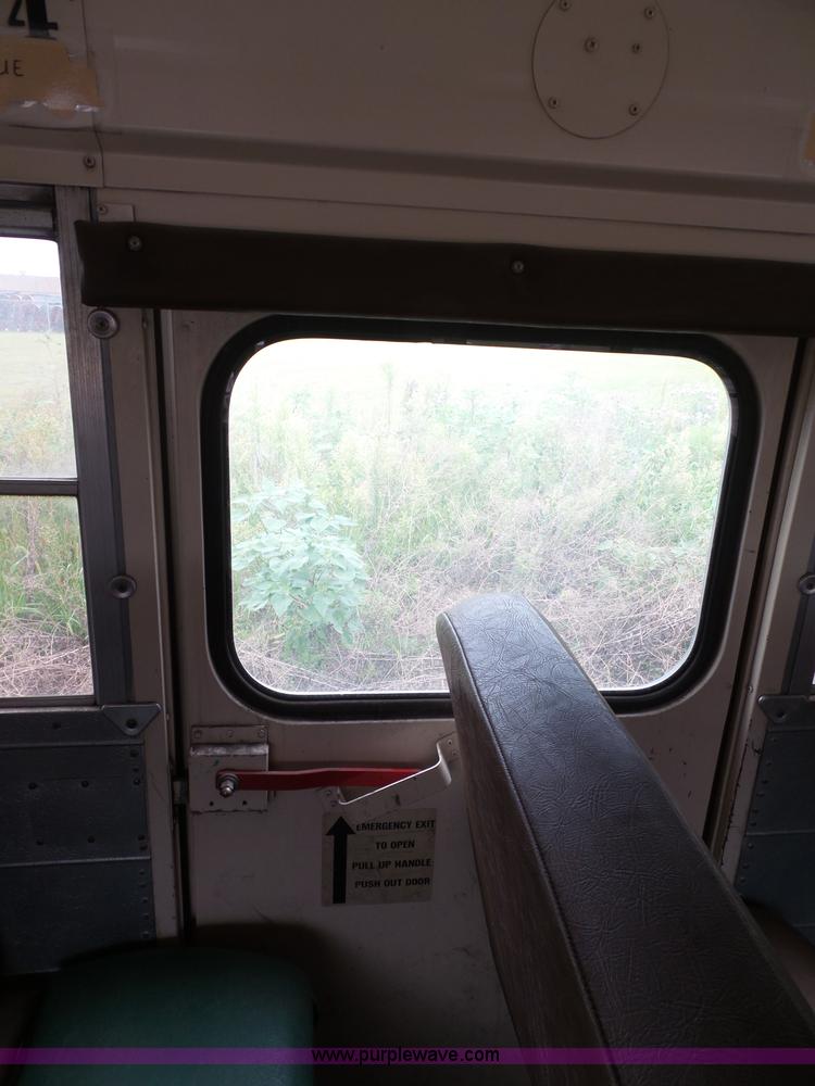 image for item K8247 1995 Blue Bird TC2000 school bus