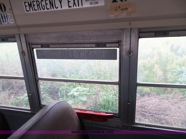 image for item K8247 1995 Blue Bird TC2000 school bus