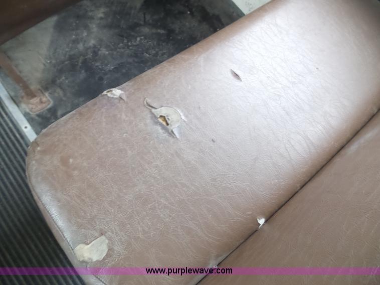 image for item K8247 1995 Blue Bird TC2000 school bus