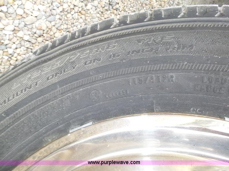 image for item K8477 1999 Ford Econoline E350 Super Duty shuttle bus