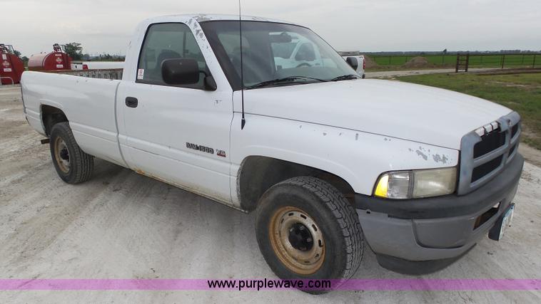 image for item K8480 1996 Dodge Ram 1500 pickup truck