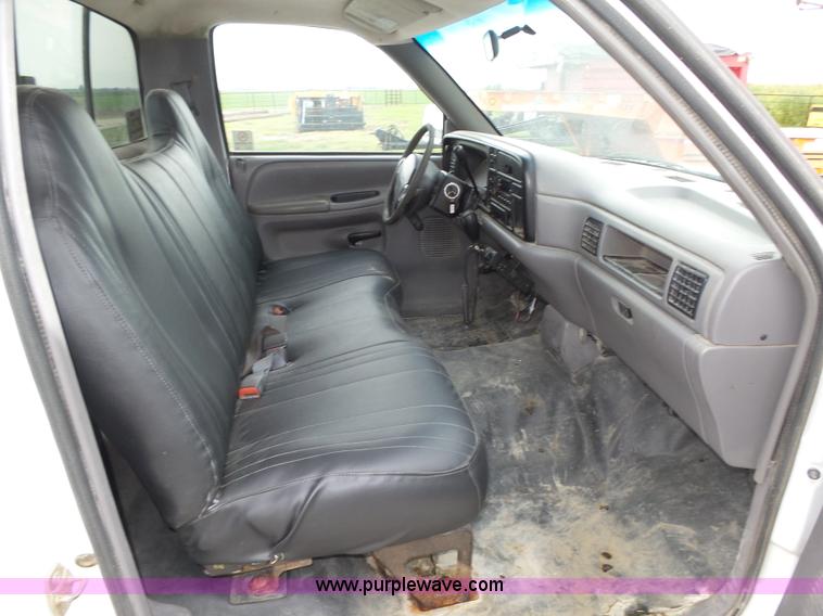 image for item K8480 1996 Dodge Ram 1500 pickup truck