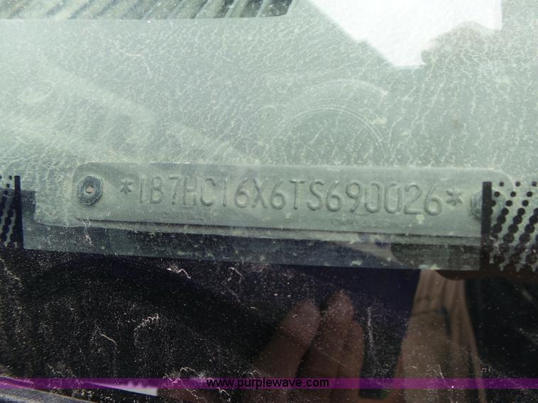 image for item K8480 1996 Dodge Ram 1500 pickup truck