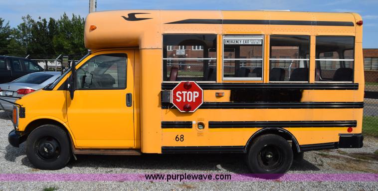 image for item L2541 2001 Chevrolet Express 3500 Cargo Blue Bird school bus