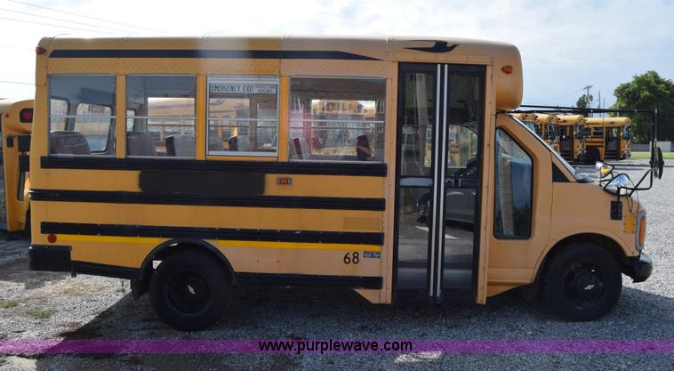 image for item L2541 2001 Chevrolet Express 3500 Cargo Blue Bird school bus