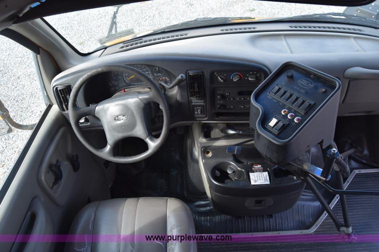 image for item L2541 2001 Chevrolet Express 3500 Cargo Blue Bird school bus