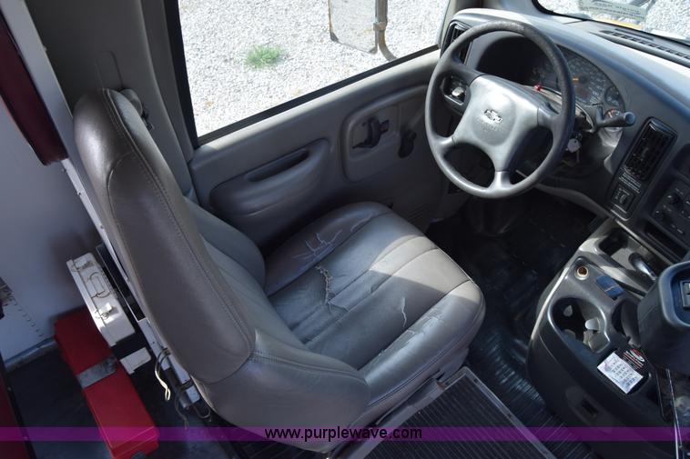 image for item L2541 2001 Chevrolet Express 3500 Cargo Blue Bird school bus