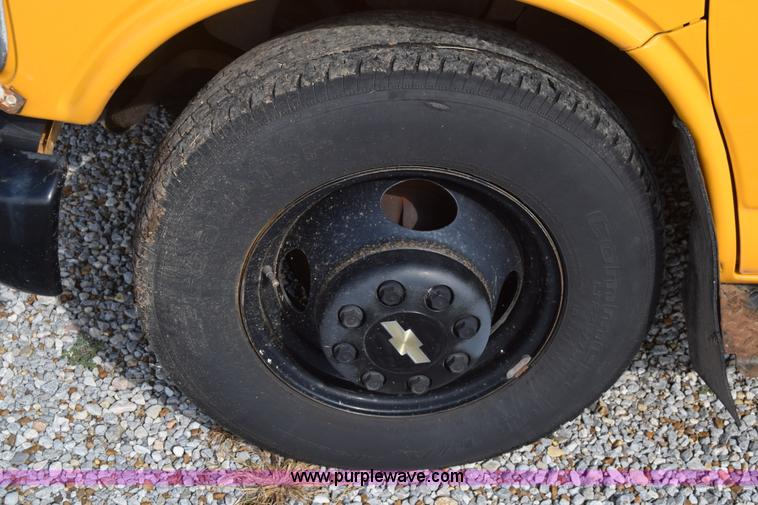 image for item L2541 2001 Chevrolet Express 3500 Cargo Blue Bird school bus