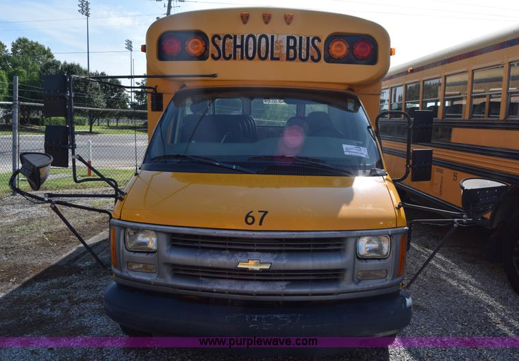 image for item L2542 2000 Chevrolet Express 3500 Cargo school bus