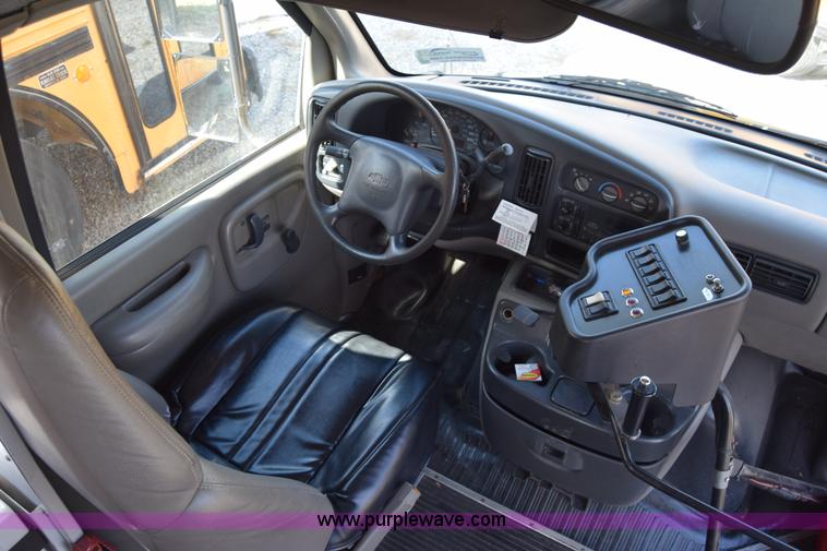 image for item L2542 2000 Chevrolet Express 3500 Cargo school bus
