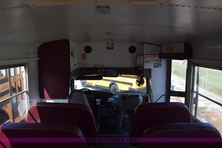 image for item L2542 2000 Chevrolet Express 3500 Cargo school bus