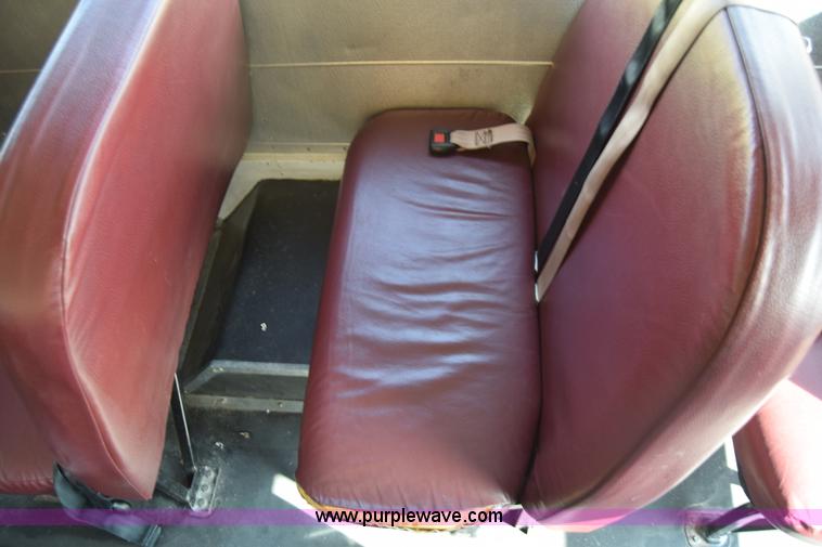 image for item L2542 2000 Chevrolet Express 3500 Cargo school bus