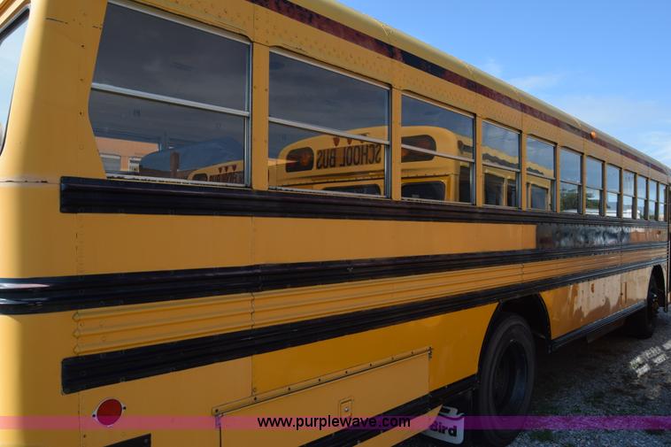 image for item L2543 1990 Blue Bird TC2000 school bus