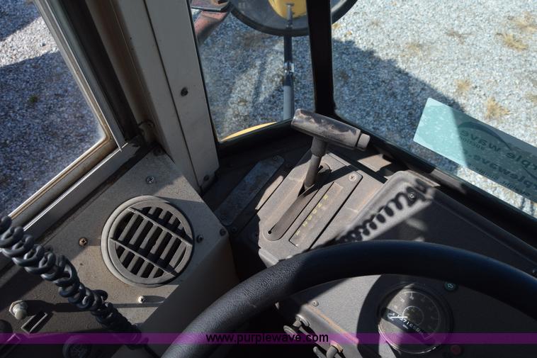 image for item L2543 1990 Blue Bird TC2000 school bus