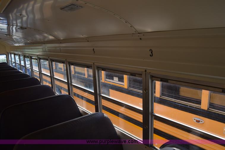 image for item L2543 1990 Blue Bird TC2000 school bus