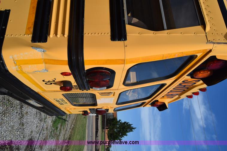 image for item L2544 1997 Blue Bird TC2000 school bus