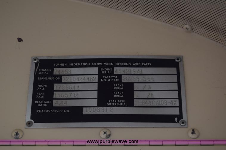 image for item L2544 1997 Blue Bird TC2000 school bus