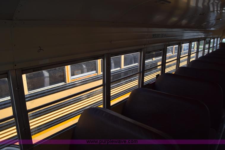 image for item L2545 1995 Blue Bird TC2000 school bus