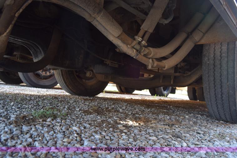 image for item L2545 1995 Blue Bird TC2000 school bus