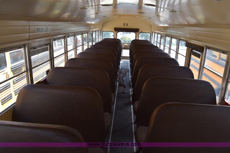 image for item L2546 1995 Blue Bird TC2000 school bus
