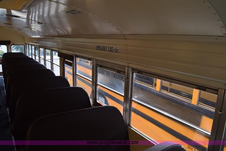image for item L2546 1995 Blue Bird TC2000 school bus