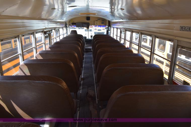 image for item L2546 1995 Blue Bird TC2000 school bus