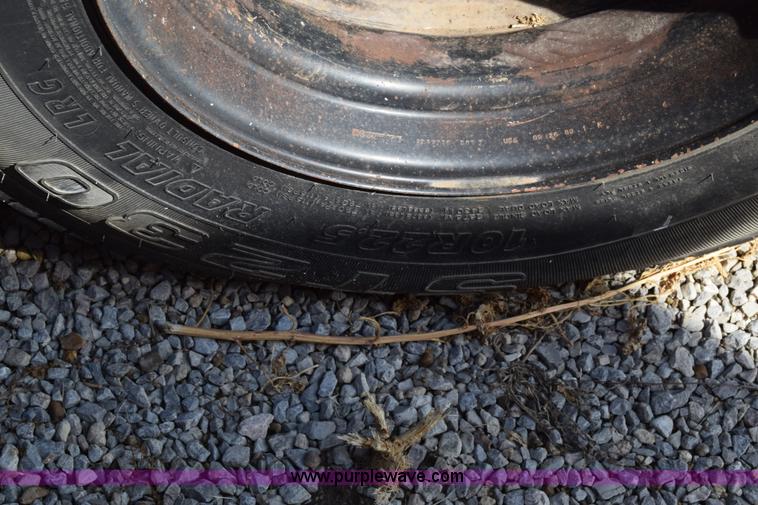 image for item L2546 1995 Blue Bird TC2000 school bus