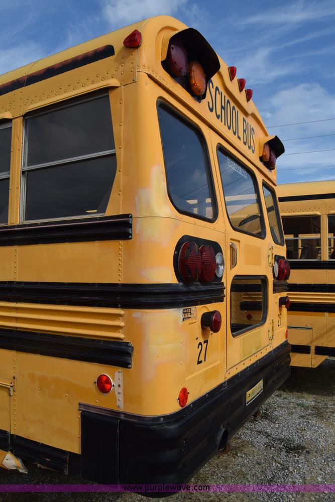 image for item L2547 1990 Blue Bird TC2000 school bus
