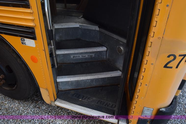 image for item L2547 1990 Blue Bird TC2000 school bus