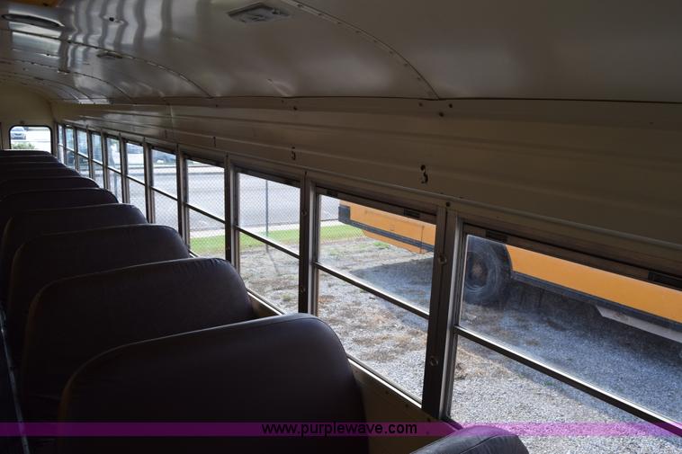image for item L2547 1990 Blue Bird TC2000 school bus