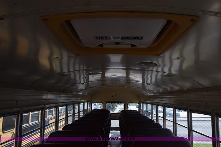 image for item L2547 1990 Blue Bird TC2000 school bus
