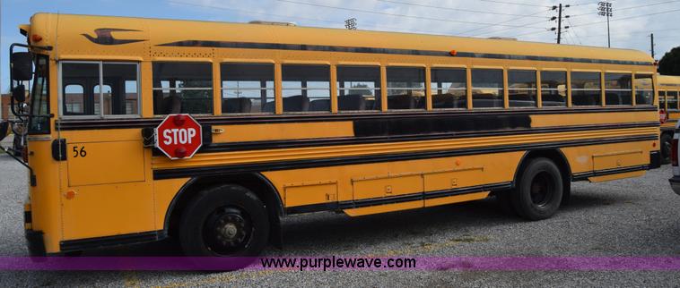 image for item L2548 1990 Blue Bird TC2000 school bus