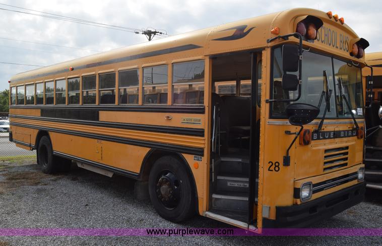 image for item L2549 1990 Blue Bird TC2000 school bus