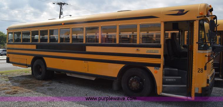 image for item L2549 1990 Blue Bird TC2000 school bus
