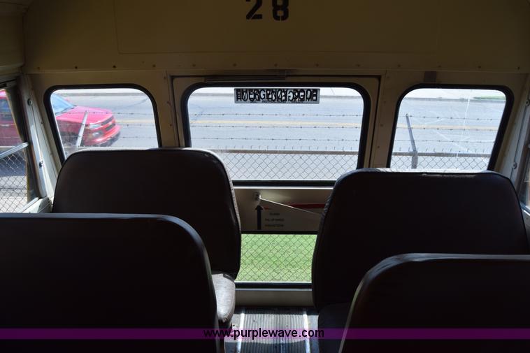 image for item L2549 1990 Blue Bird TC2000 school bus