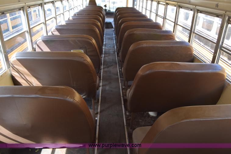 image for item L2549 1990 Blue Bird TC2000 school bus