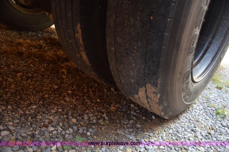 image for item L2549 1990 Blue Bird TC2000 school bus