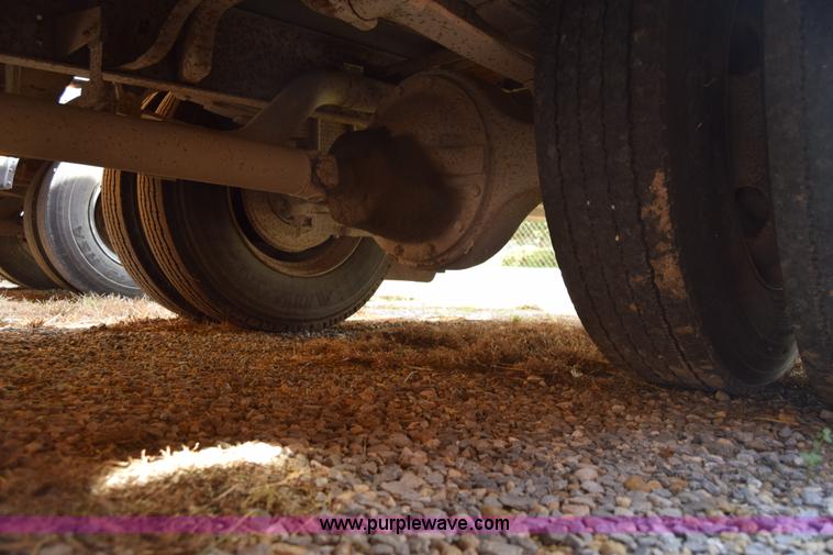 image for item L2549 1990 Blue Bird TC2000 school bus