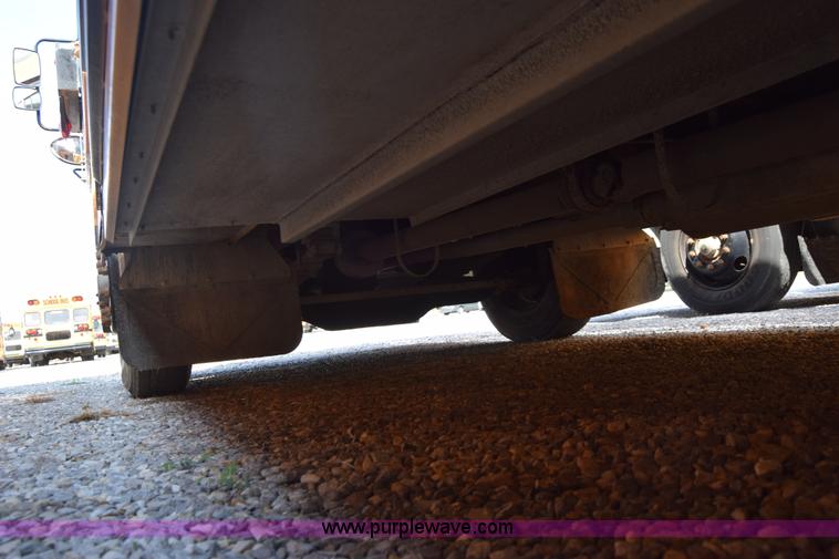 image for item L2549 1990 Blue Bird TC2000 school bus